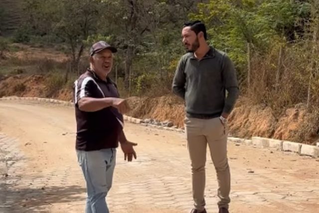 Calçamento começa a mudar o acesso entre Barra Grande e Soveno, em Mesquita