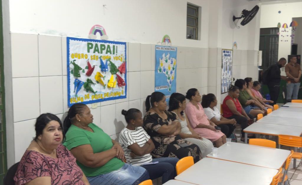 Timóteo entrega 21 títulos de propriedade a famílias do Bela Vista